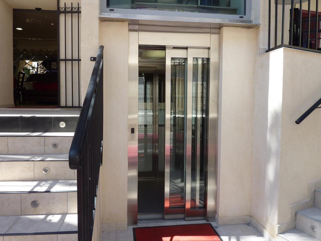 Hotel Villa Boeri بوزولي المظهر الخارجي الصورة